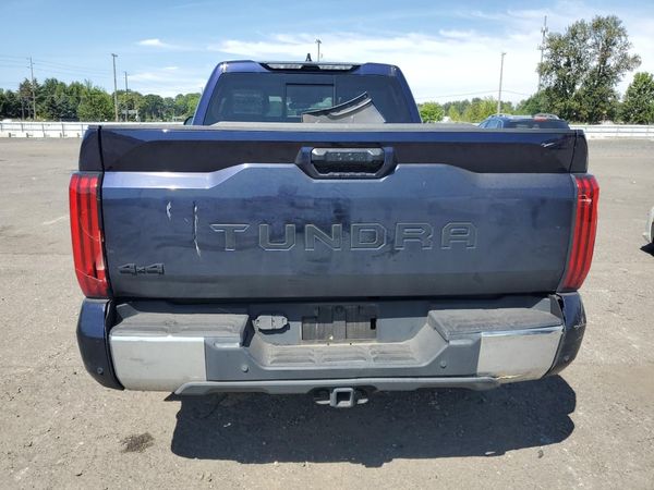 2022 TOYOTA TUNDRA
