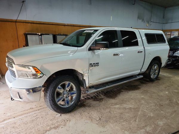 2017 RAM 1500 SLT