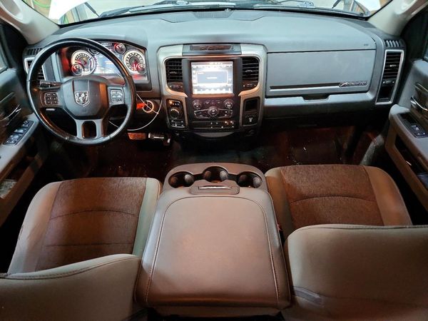 2017 RAM 1500 SLT