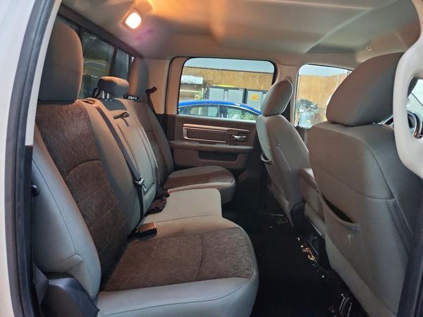 2017 RAM 1500 SLT
