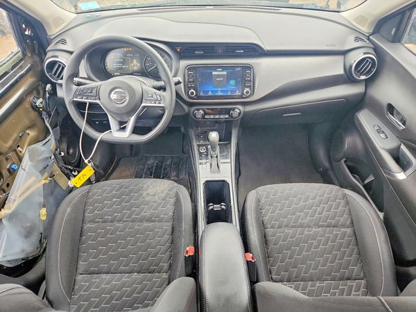2021 NISSAN KICKS SV