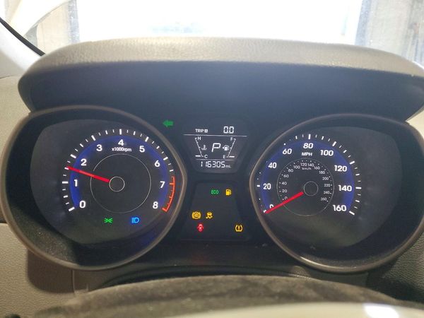 2015 HYUNDAI ELANTRA