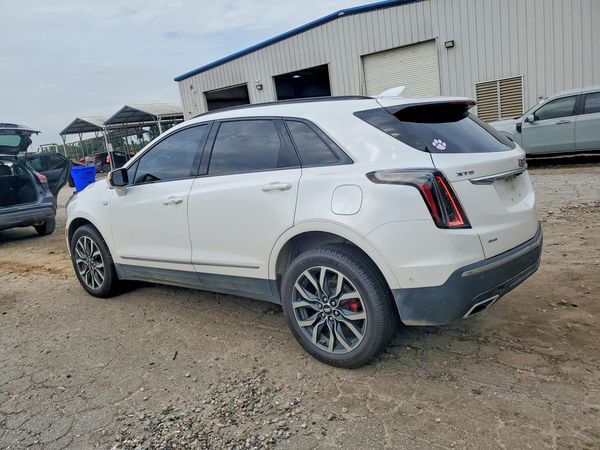 2023 CADILLAC XT5