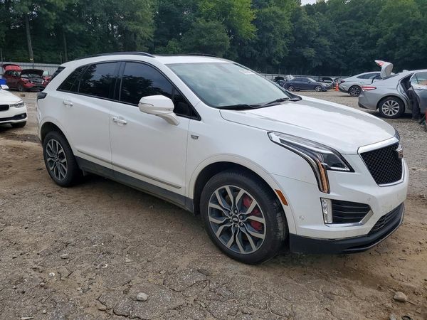 2023 CADILLAC XT5