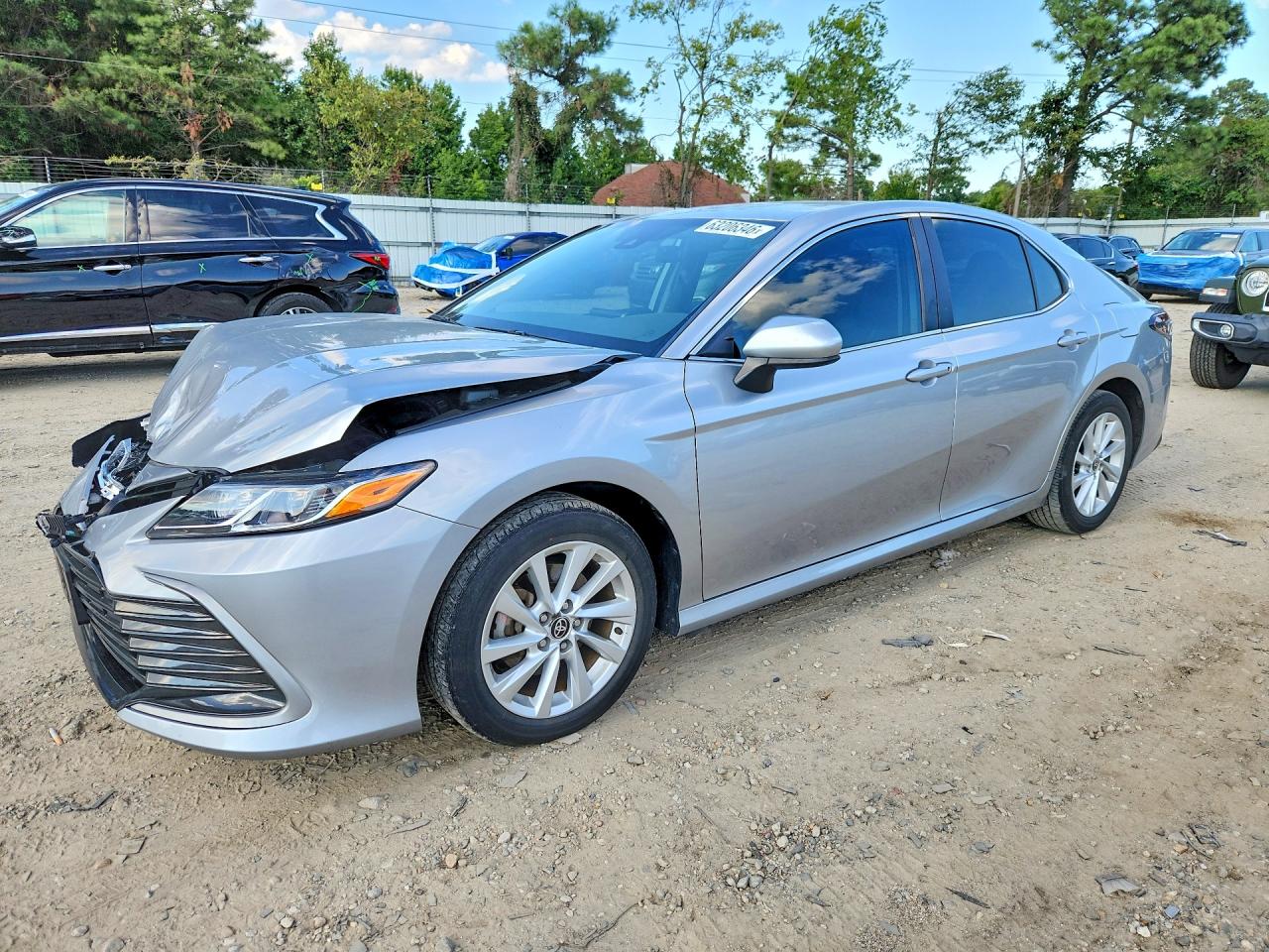 2024 TOYOTA CAMRY