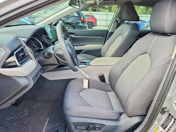 2024 TOYOTA CAMRY