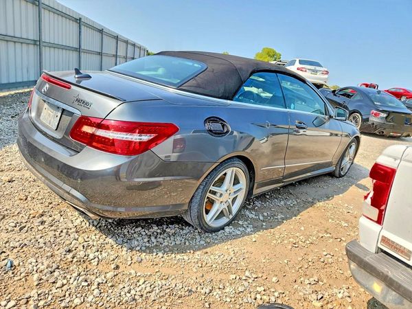 2013 MERCEDES-BENZ E E550