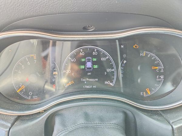 2015 JEEP GRAND CHEROKEE LAREDO 4X4