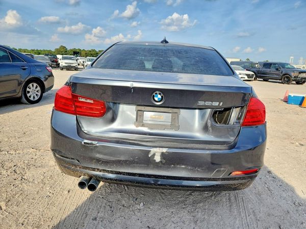 2013 BMW 328 SA