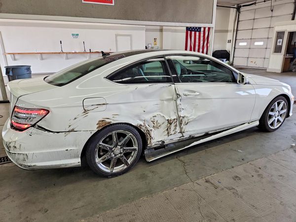 2013 MERCEDES-BENZ C C250