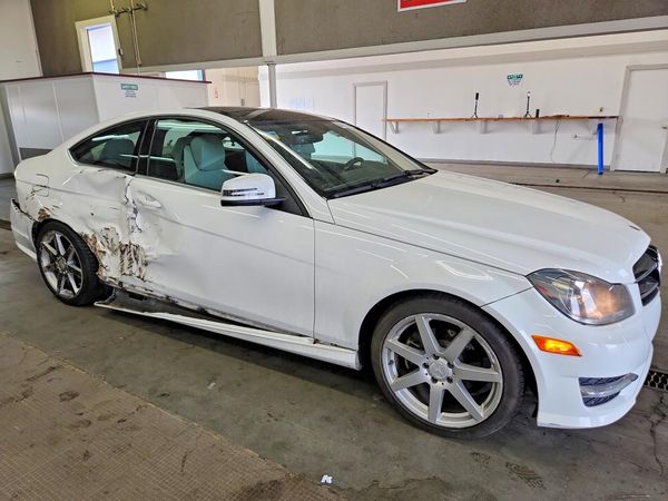 2013 MERCEDES-BENZ C C250