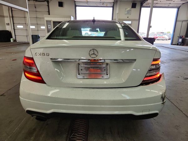2013 MERCEDES-BENZ C C250