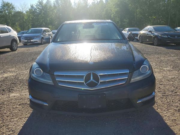 2012 MERCEDES-BENZ C