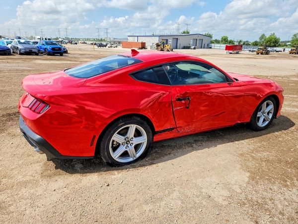 2026 FORD MUSTANG I4