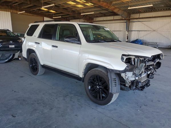2021 TOYOTA 4RUNNER Nightshade