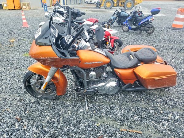 2016 HARLEY-DAVIDSON FL