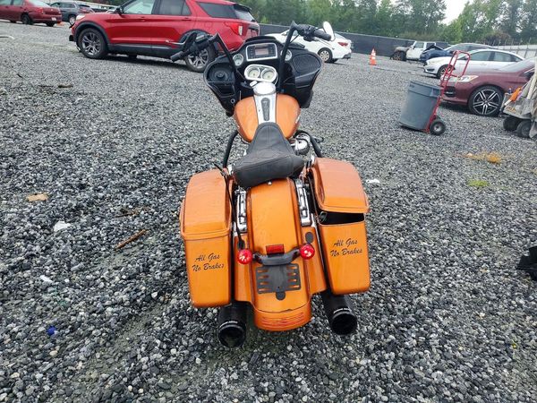 2016 HARLEY-DAVIDSON FL