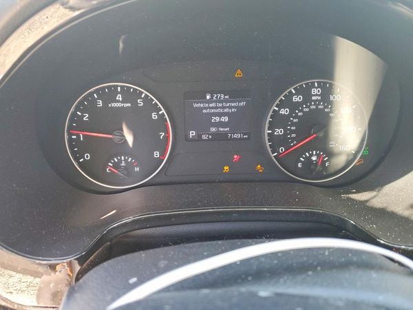 2022 KIA SELTOS EX