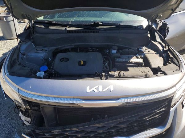 2022 KIA SELTOS EX