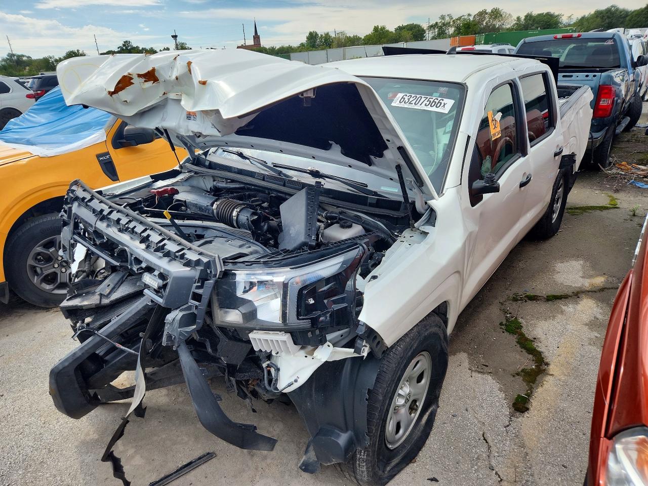 2024 NISSAN FRONTIER — Front 3/4