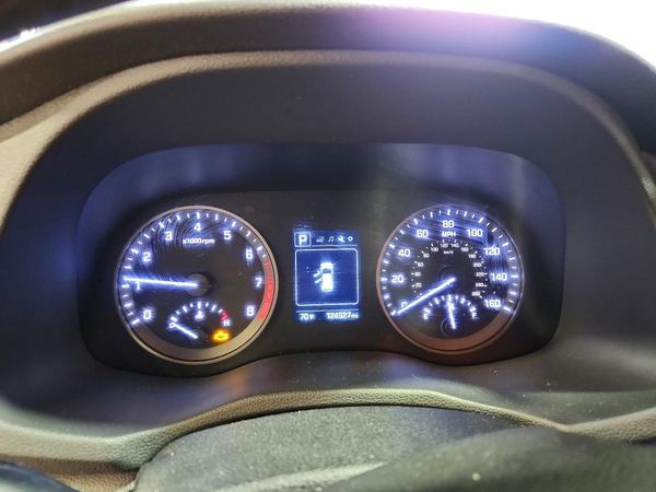 2017 HYUNDAI TUCSON