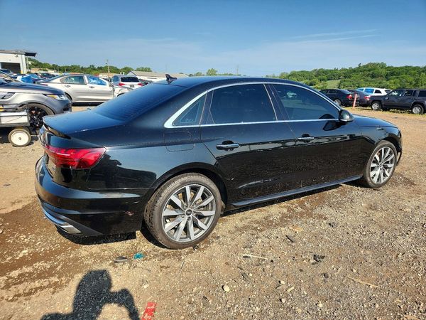 2021 AUDI A4 quattro Premium Plus