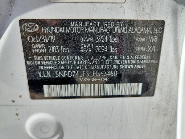 2020 HYUNDAI ELANTRA SE