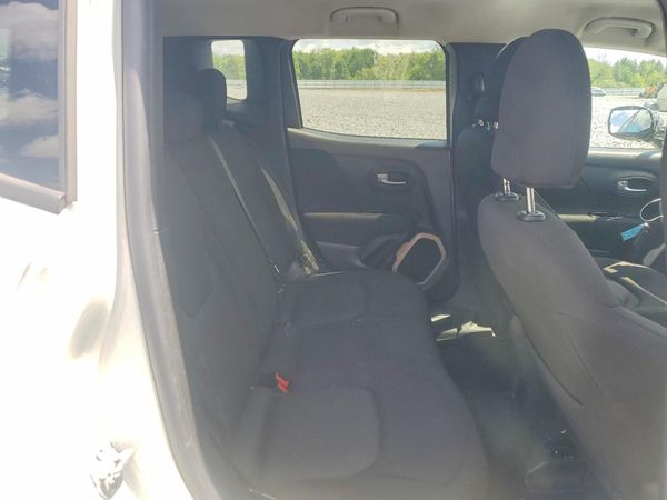 2016 JEEP RENEGADE LATITUDE 4X2