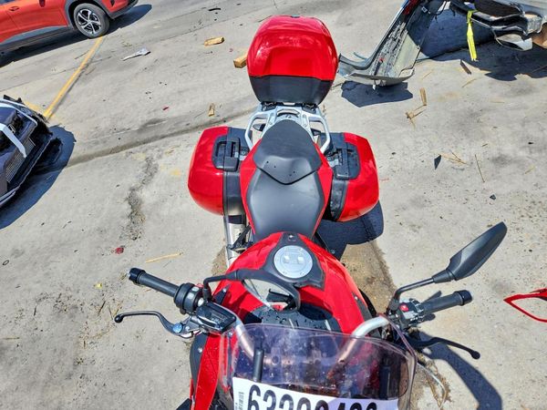 2016 BMW S 1000