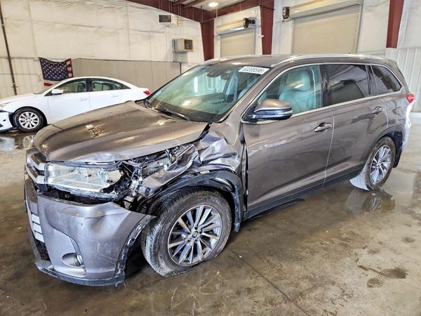 2019 TOYOTA HIGHLANDER SE/XLE