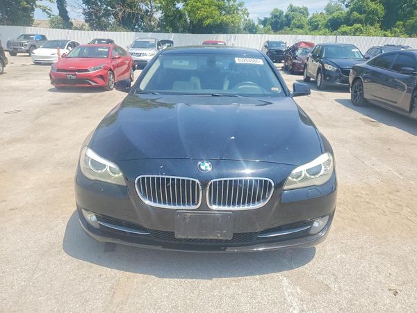 2012 BMW 528