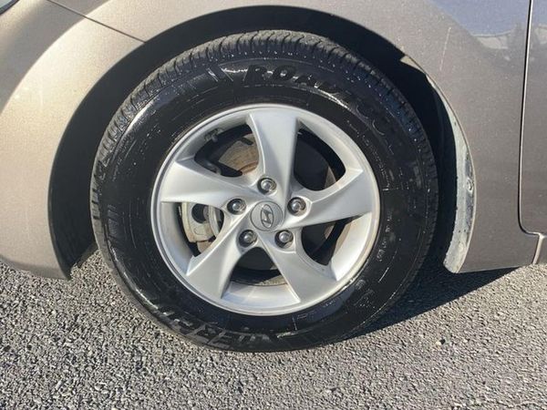 2014 HYUNDAI ELANTRA