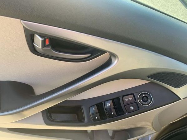 2014 HYUNDAI ELANTRA