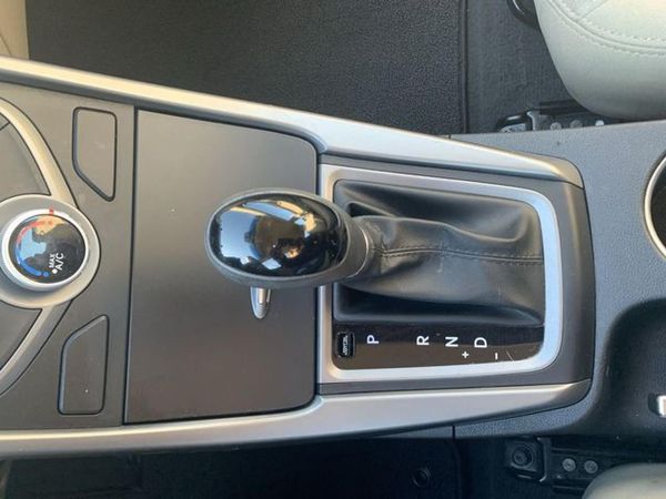 2014 HYUNDAI ELANTRA