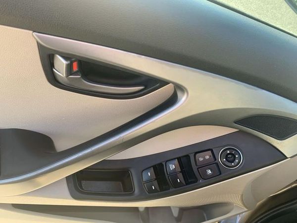 2014 HYUNDAI ELANTRA