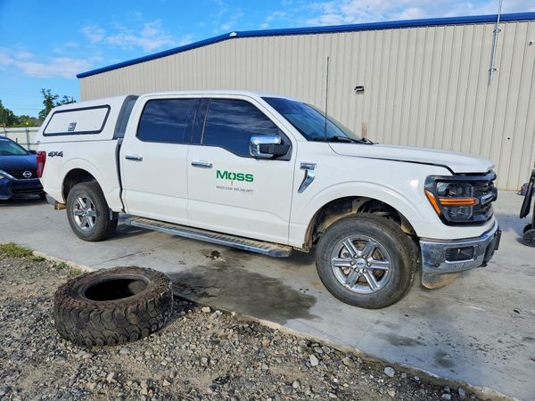 2025 FORD F150