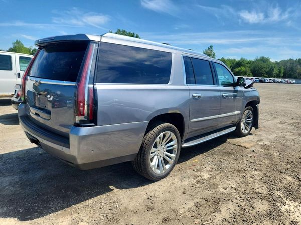 2019 CADILLAC ESCALADE