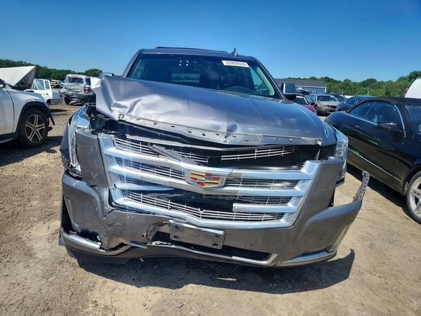 2019 CADILLAC ESCALADE