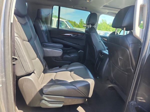 2019 CADILLAC ESCALADE