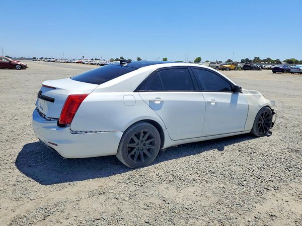 2015 CADILLAC CTS Luxury