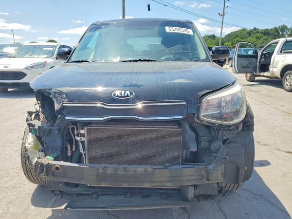 2017 KIA SOUL Base