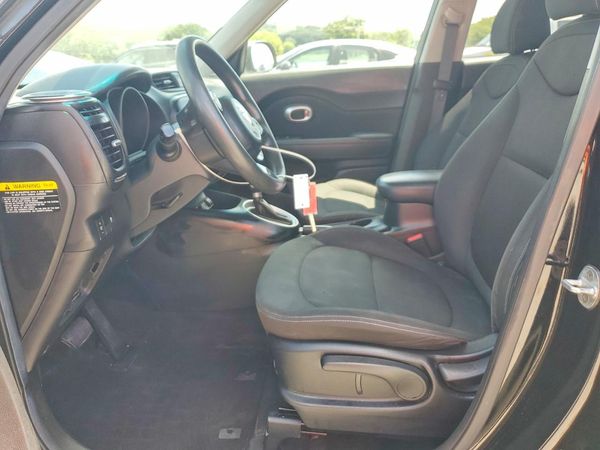 2017 KIA SOUL Base