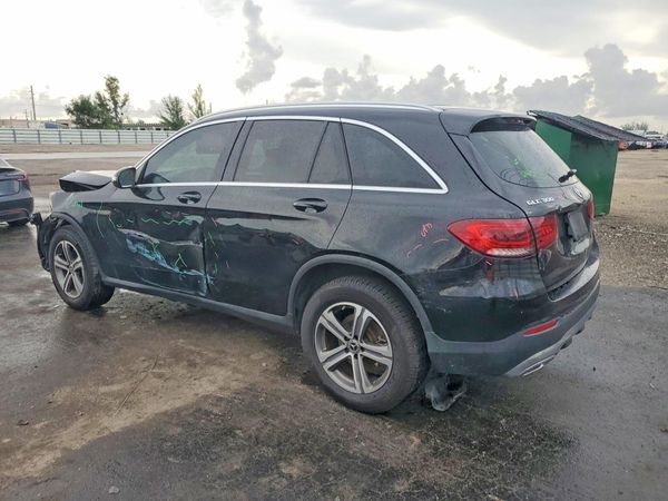 2020 MERCEDES-BENZ GLC GLC300
