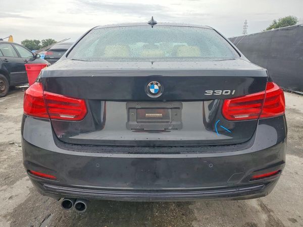 2017 BMW 330 SA