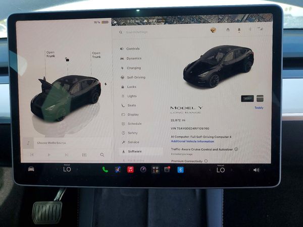 2024 TESLA MODEL Y