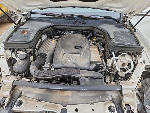 2017 MERCEDES-BENZ GLC GLC300 Base-4M
