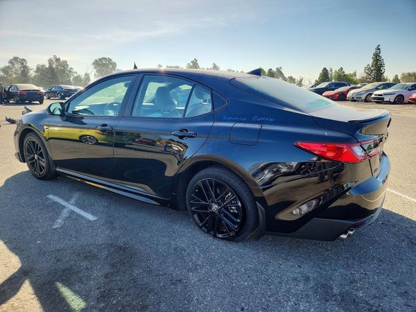 2026 TOYOTA CAMRY