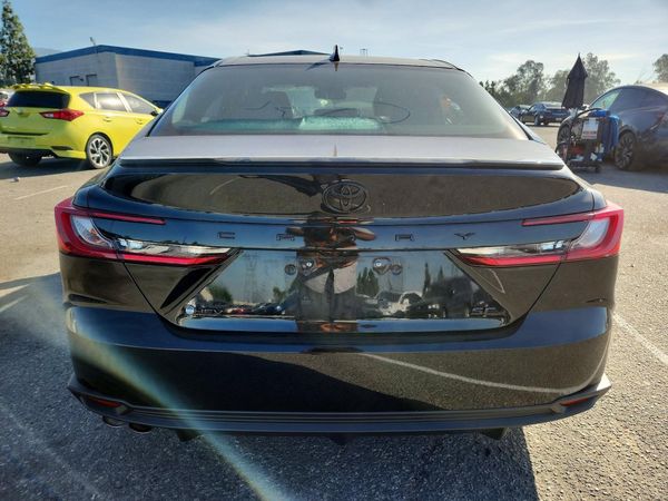 2026 TOYOTA CAMRY