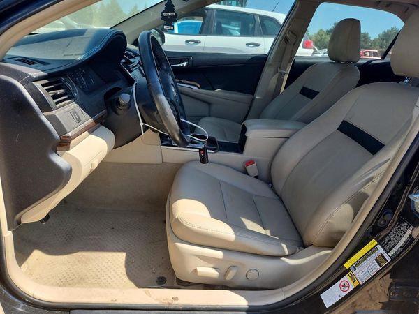 2013 TOYOTA CAMRY