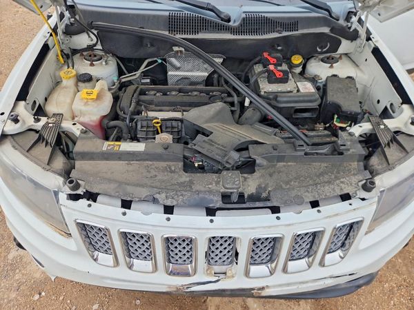 2016 JEEP COMPASS LATITUDE FWD